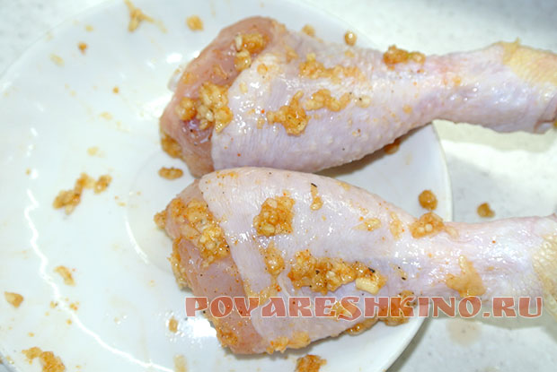 Куриные ножки со сметаной и сыром
